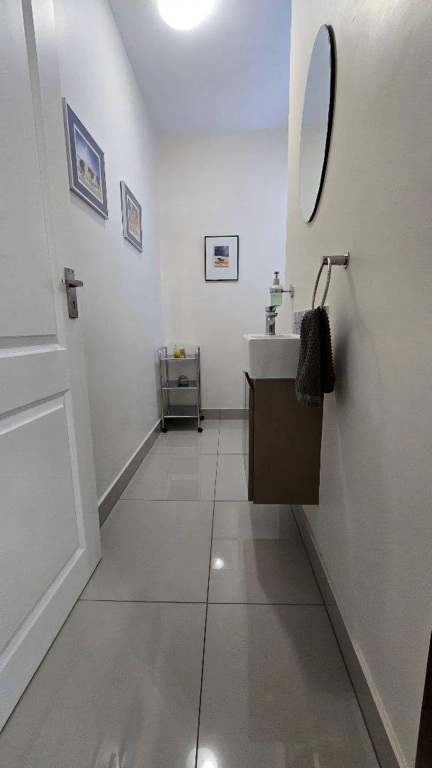 2 Bedroom Property for Sale in Hartbeespoort North West